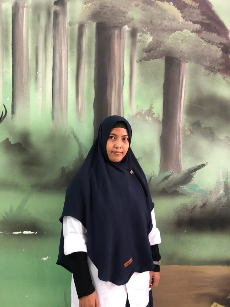  Kepala Seksi Pengembangan Pemasaran Pariwisata Dinas Pariwisata dan Kebudayaan Fakfak Rahma Husin saat ditemui wartawan sumut.tagarutama.com di sela-sela persiapan kegiatan pesona kota pala 2024