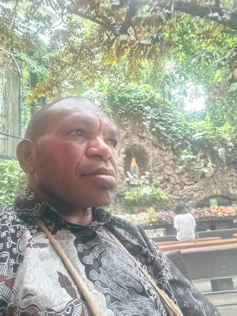 Titus Pekei, Pencetus Noken sebagai warisan budaya dunia, saat ditemui wartawan sumut.tagarutama.com.
