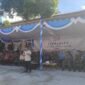 Bupati Fakfak Samaun Dahlan memberikan sambutan saat meresmikan) program biaya pendidikan gratis dan penyediaan seragam sekolah gratis.